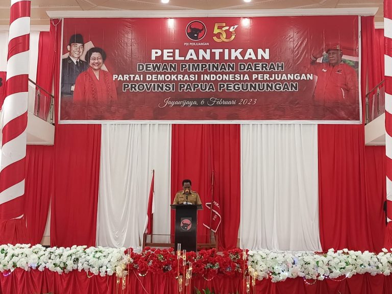 Hadiri Pelantikan DPD PDI Perjuangan, Gubernur Papua Pegunungan Ajak Sinergi Bersama