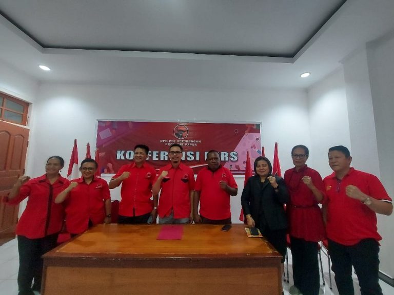 Sambut Daerah Otonom Baru,DPD PDI Perjuangan Papua Ganti Ketua dan Rombak Kepengurusan