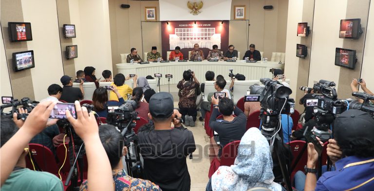 KPU Tetapkan DCS, 9.925 Bacaleg DPR Pemilu 2024 Memenuhi Syarat