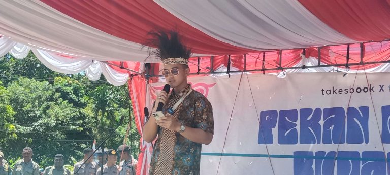 Putra Bungsu Presiden Jokowi Hadiri Acara Pekan Raya Budaya KKN-PPM Telisik Supiori 2023