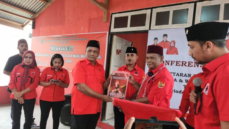 Nyalon Walikota Tual, “Songko Merah” Usung Gagasan Kemaritiman Wujudkan Kota Maritim